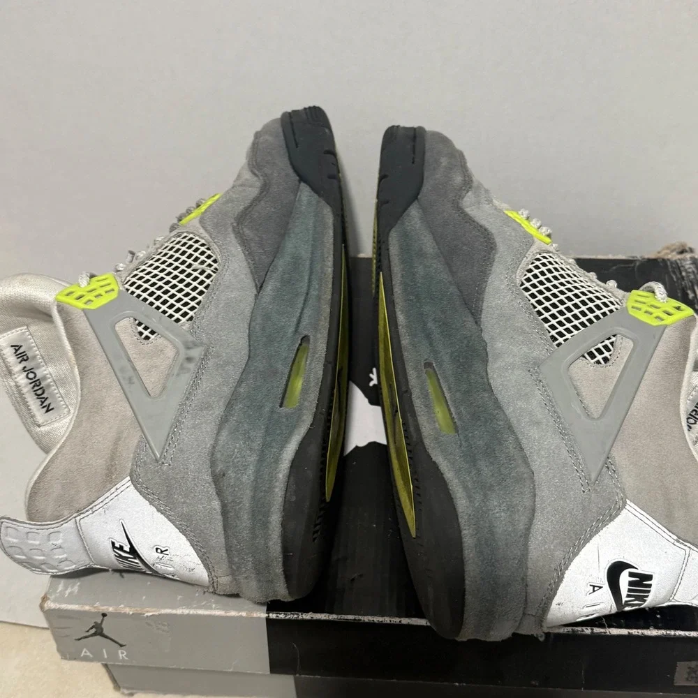 Jordan 4 Retro SE 95 Neon Cool Grey Volt CT5342-007 Mens 11